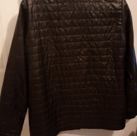 Nike Jacket! - Picture 2 of 4